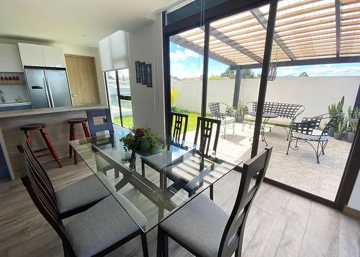 Dn2A-Great Location With Patio And Pool