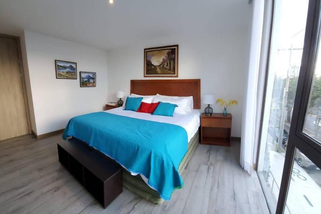 Dn2a-great Location With Patio And Pool Apartment Guatemala City